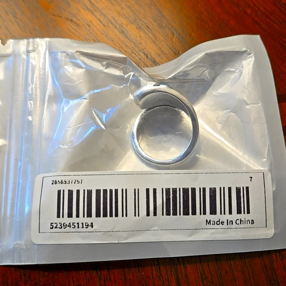 NWT Stunning Turquoise Statement Ring Vintage-Inspired Victorian Design Size 7 - Picture 8 of 8